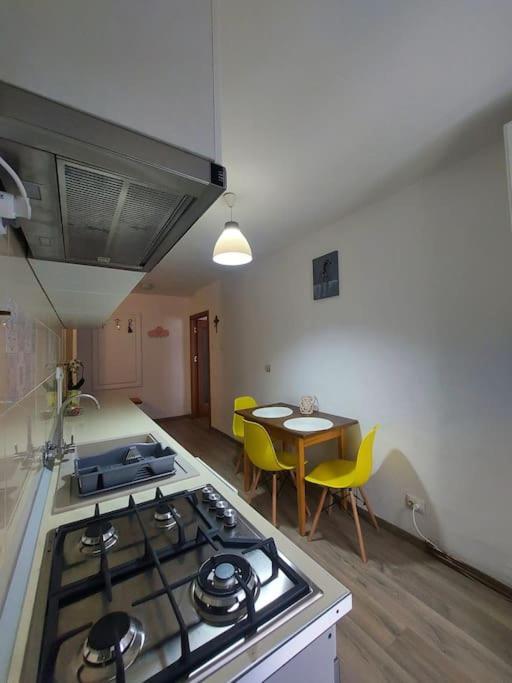 Apartament Spatios In Brasov Braşov Exterior foto